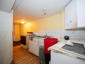 135 Elm St, Southbridge MA 01550