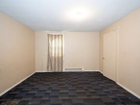 135 Elm St, Southbridge MA 01550