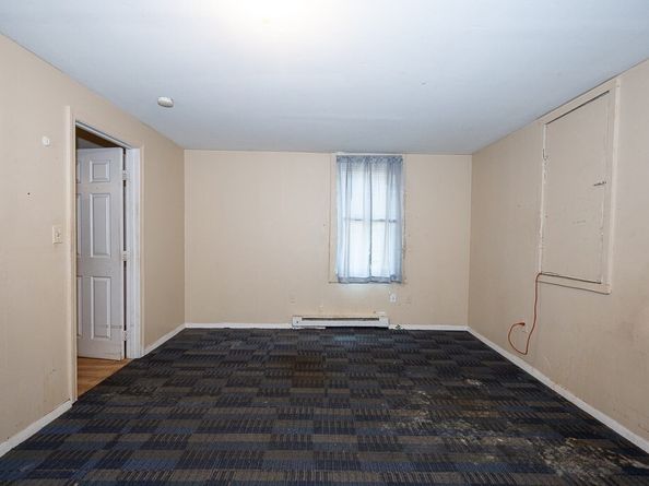 135 Elm St, Southbridge MA 01550