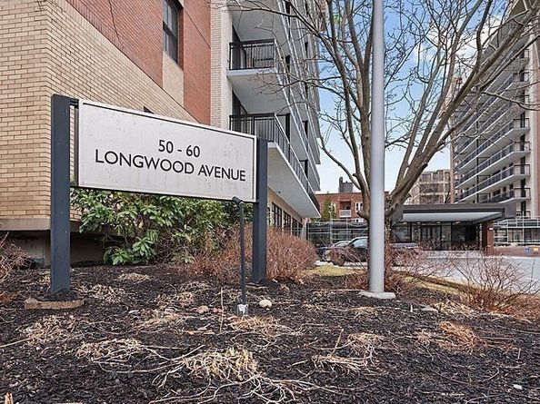 60 Longwood Ave. 301, Brookline MA 02446