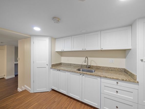 30 Milton Road, Braintree MA 02184
