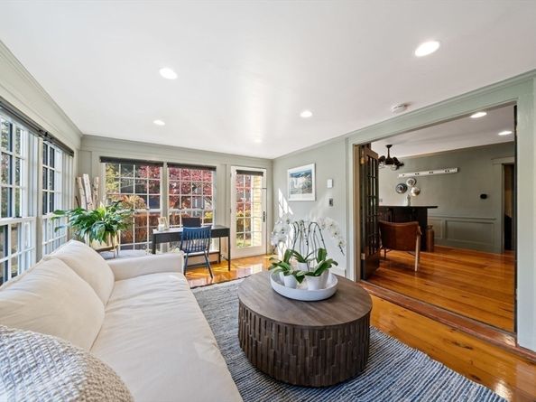 46 Church St, Dedham MA 02026