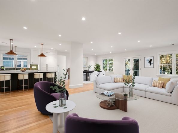 59 Mason Terrace 59, Brookline MA 02446