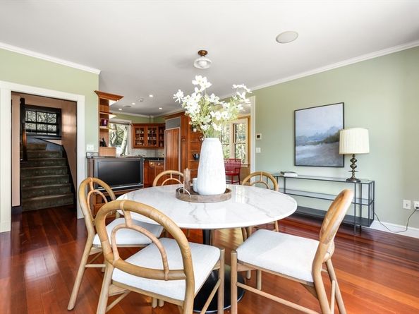 40 Heath Hill St, Brookline MA 02445