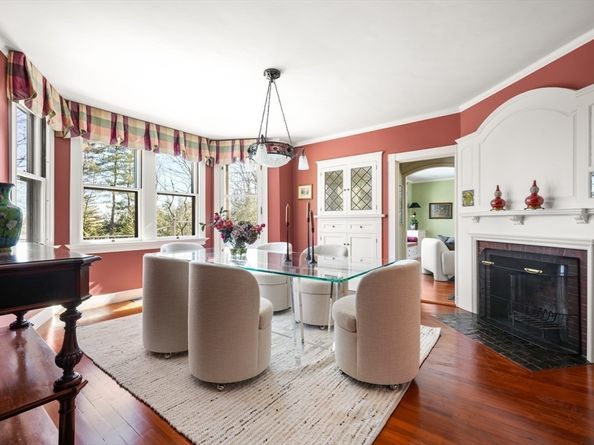 40 Heath Hill St, Brookline MA 02445