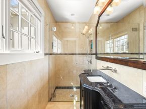40 Heath Hill St, Brookline MA 02445