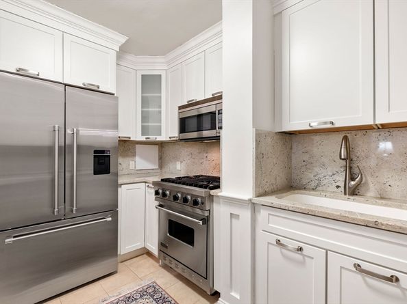 180 Beacon Street 7G, Boston MA 02116