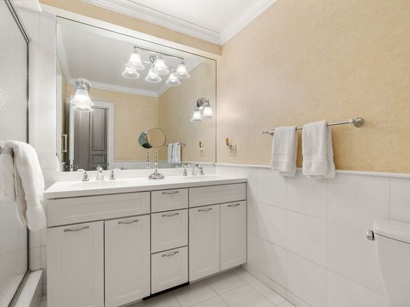 180 Beacon Street 7G, Boston MA 02116