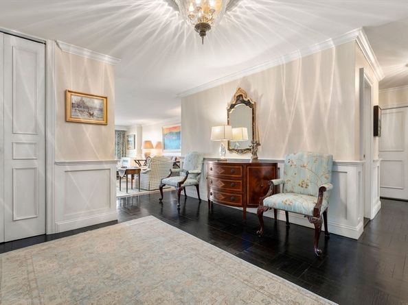 180 Beacon Street 7G, Boston MA 02116