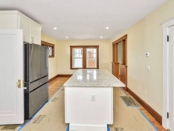 15 Highland Ave, Braintree MA 02184