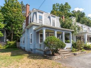 89 1/2 Walnut St, Clinton MA 01510