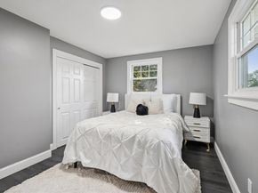 36 Pondview Cir, Brockton MA 02301