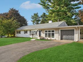 36 Pondview Cir, Brockton MA 02301