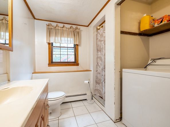 32 Benton Cir, Reading MA 01867