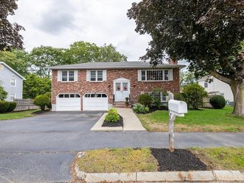32 Benton Cir
