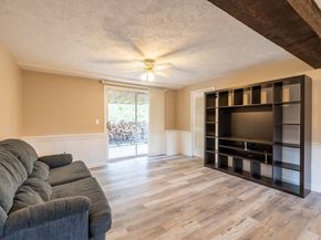 32 Benton Cir, Reading MA 01867