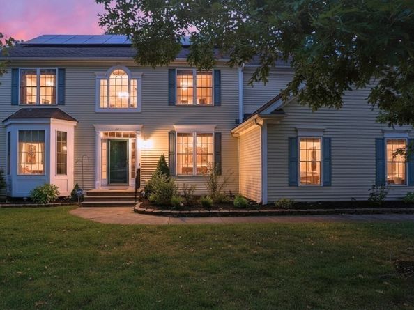 25 Poplar Street, Grafton MA 01560