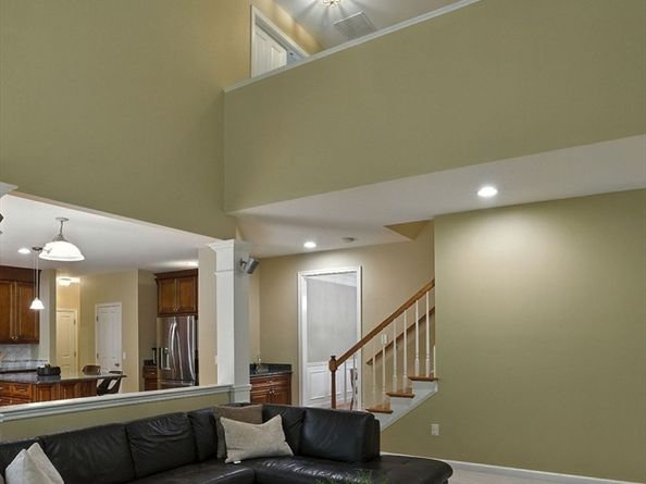 25 Poplar Street, Grafton MA 01560