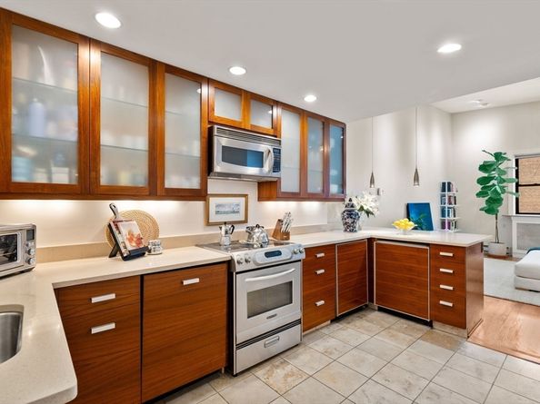 9 Appleton St 406, Boston MA 02116
