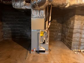 1 Chapel Ln, Wareham MA 02538