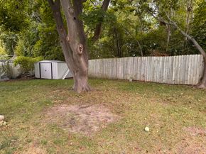 1 Chapel Ln, Wareham MA 02538