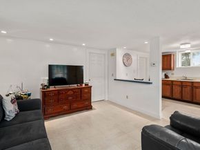 880 Washington Street, Holliston MA 01746