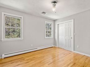 8 Oscars Way, Maynard MA 01754