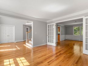 8 Oscars Way, Maynard MA 01754