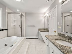 8 Oscars Way, Maynard MA 01754