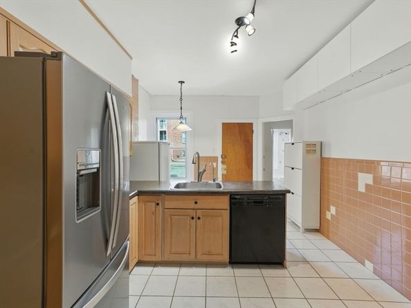17 Strathmore Road 2, Brookline MA 02445