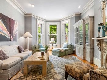 319 Marlborough St