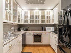 319 Marlborough St 1, Boston MA 02116