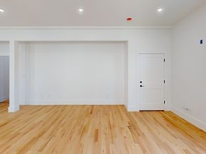 151 Townsend 1L, Boston MA 02121