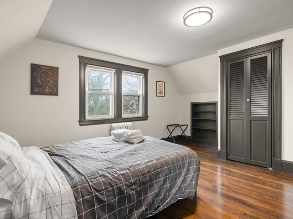 50 Sprague St, Dedham MA 02026