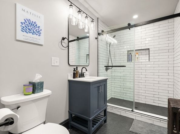 50 Sprague St, Dedham MA 02026