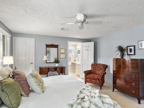 52 Lohnes Rd, Framingham MA 01701