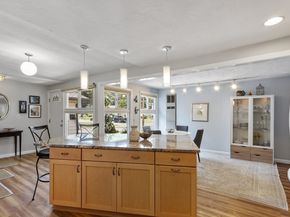 52 Lohnes Rd, Framingham MA 01701