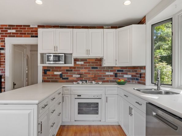 35 Tower Road, Lexington MA 02421