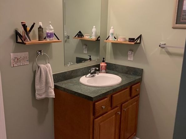 28 Servant Way, Southbridge MA 01550