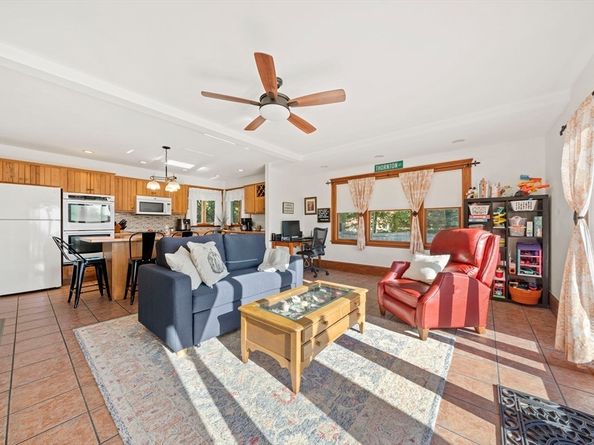 100 Thornton St, Quincy MA 02170