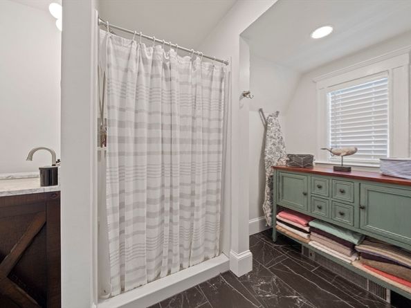 100 Thornton St, Quincy MA 02170