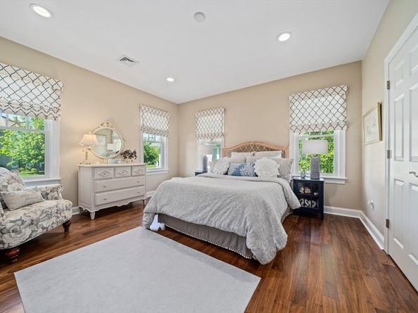 31 Chittenden Ln 31, Cohasset MA 02025