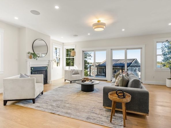 81 Kimball Beach Rd, Hingham MA 02043