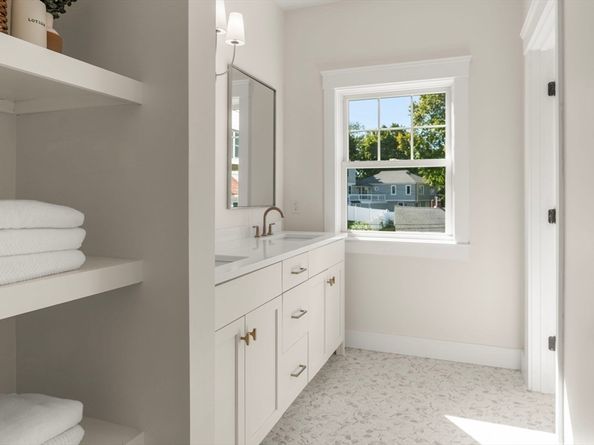 81 Kimball Beach Rd, Hingham MA 02043