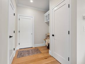 61 Mt Pleasant St, Woburn MA 01801
