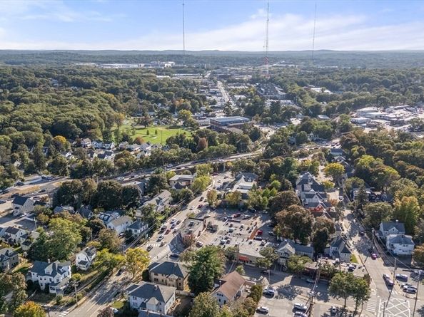 1629 Centre St, Newton MA 02461