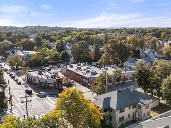 1629 Centre St, Newton MA 02461