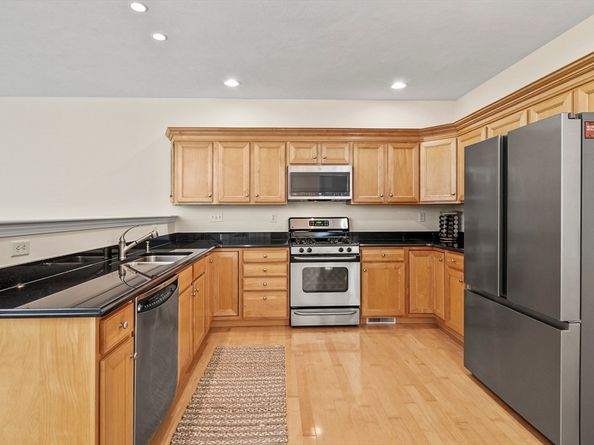 508 Linwood Court 508, Clinton MA 01510