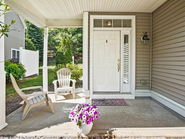 508 Linwood Court 508, Clinton MA 01510