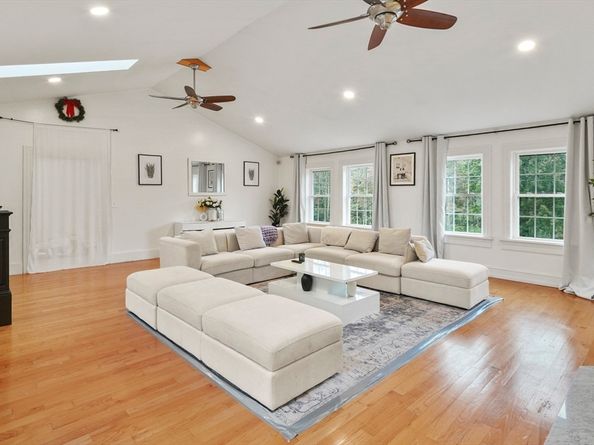 108 Royalston Road North, Winchendon MA 01475